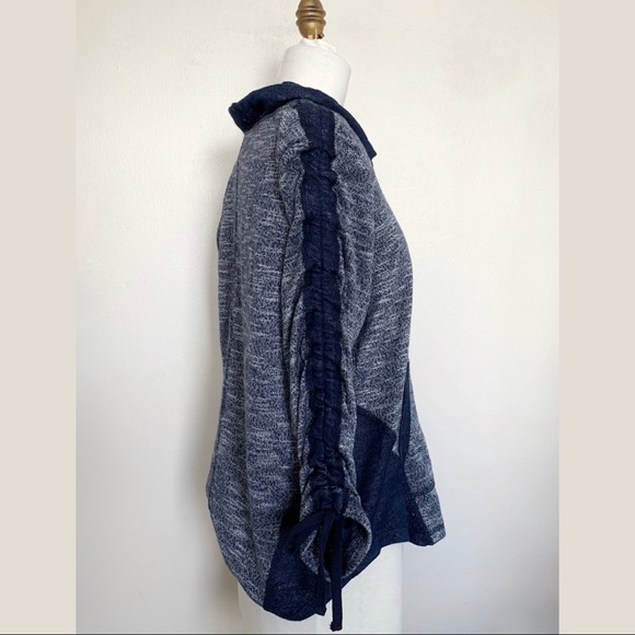 Cozy Cowl Hoodie w Ruched Sleeves NWT Ruby Rd - Picture 4 of 4